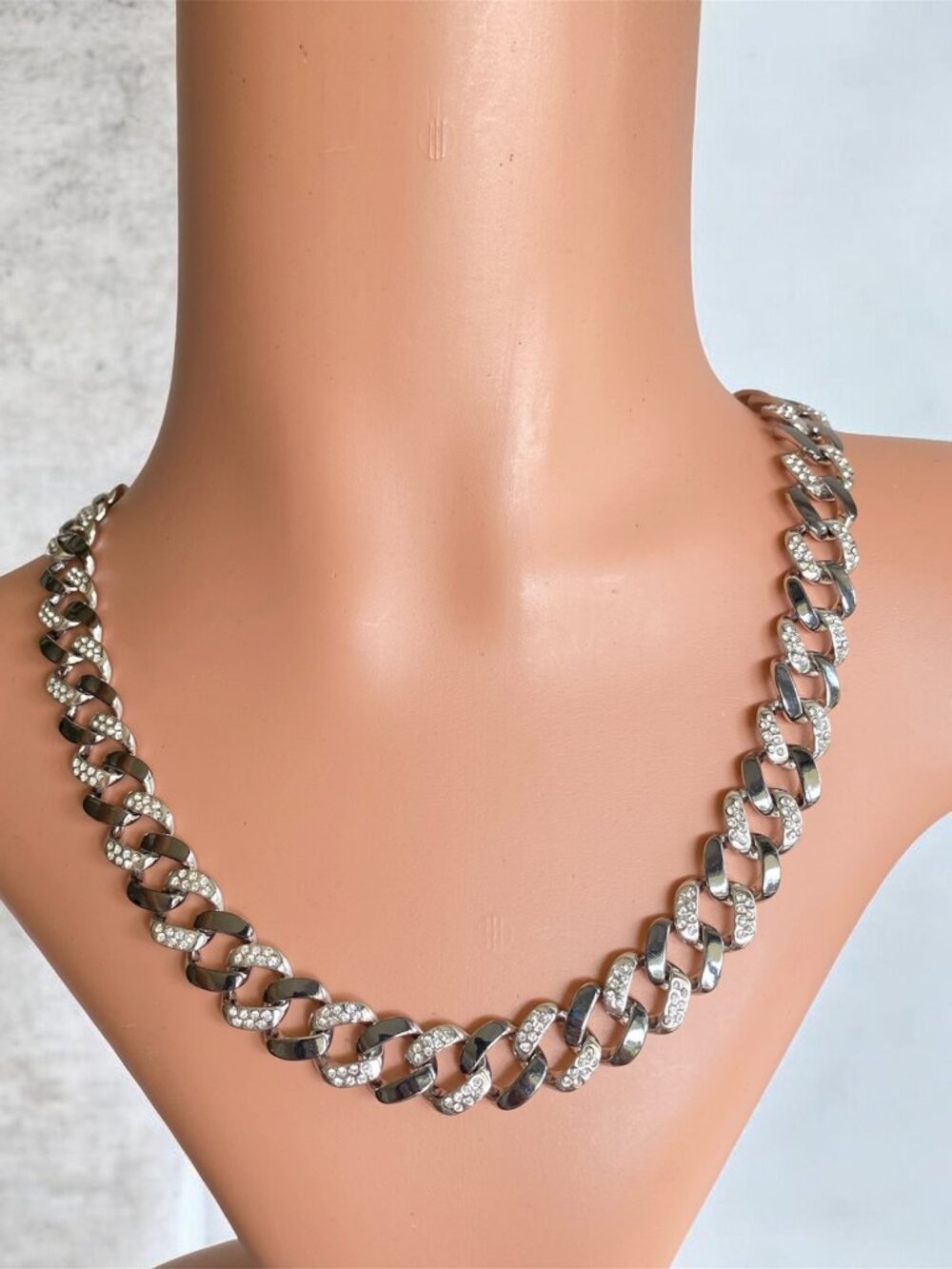 Fifth Avenue FAC Two Tone Rhodium Gunmetal Swarovski Crystal Link Necklace 18"